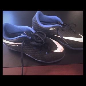 Girls Nike Indoor Soccer Shoes